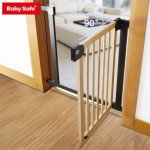 75~82cm  quiet solid wood baby gate stair fence pet dog fence dog doors and windows