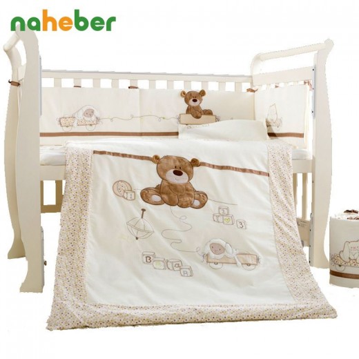 Cotton Baby Cot Bedding Set Newborn Cartoon Bear Crib Bedding Detachable Quilt Pillow Bumpers Sheet Cot Bed Linen 4 Size